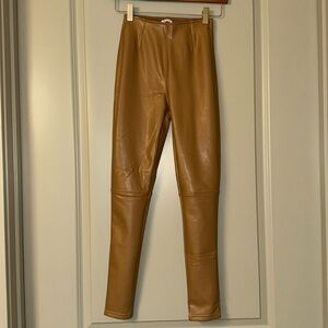 NWT Abercrombie and Fitch Vegan Leather pants size XXS short